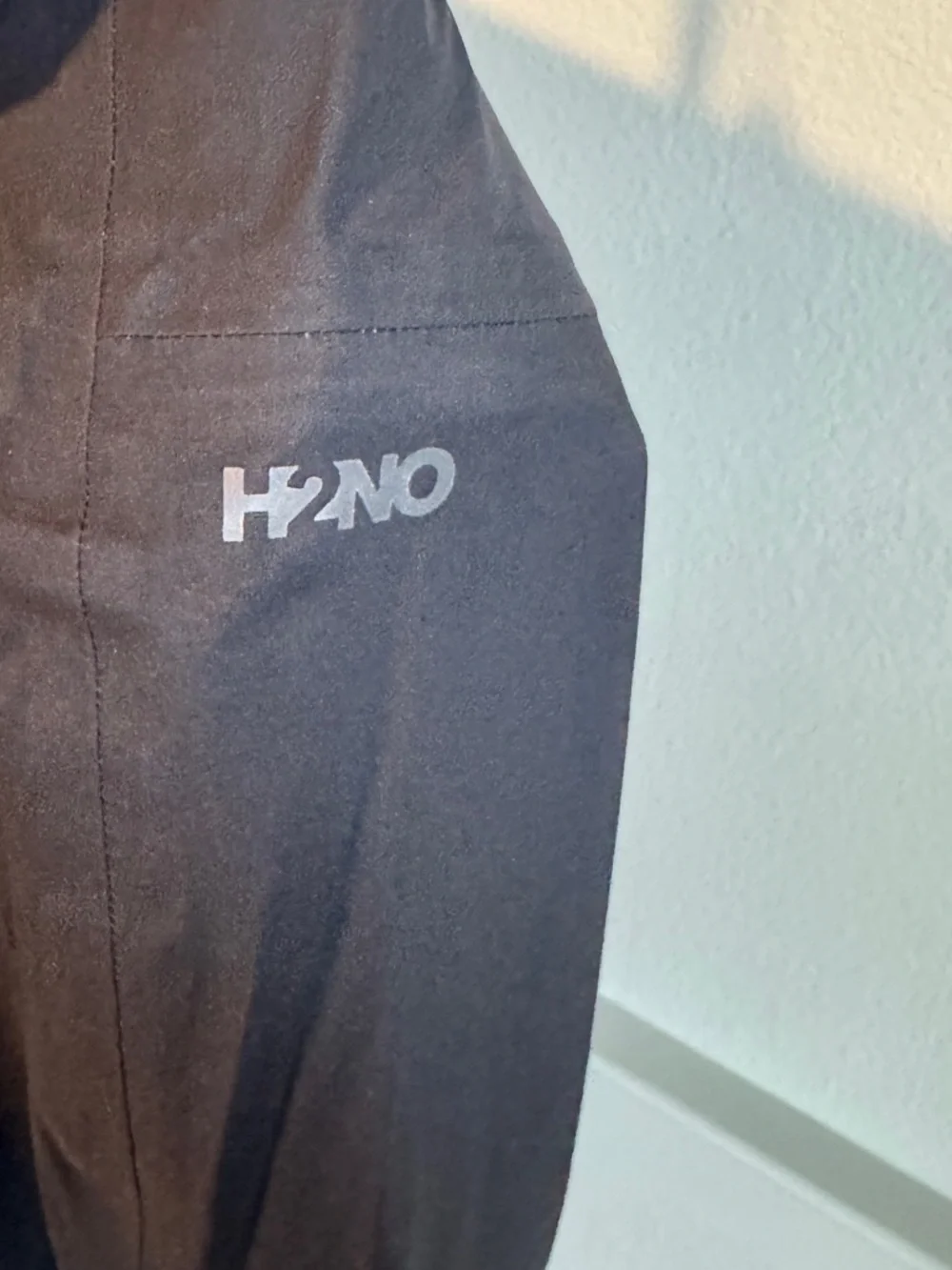 Patagonia Women’s Dirt Roamer Bike Pants Waterproof - Picture 7 of 7